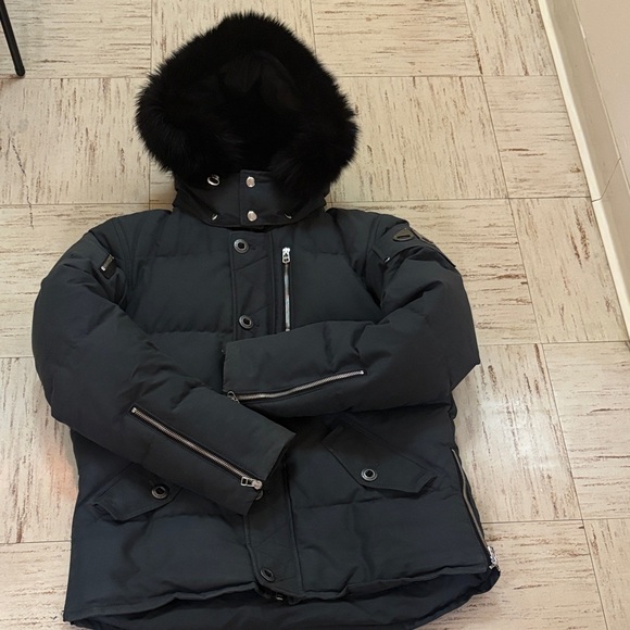 MOOSE KNUCKLES Original Shearling Men's Black Puffer Jacket with Fur Hood Size M - Picture 3 of 16
